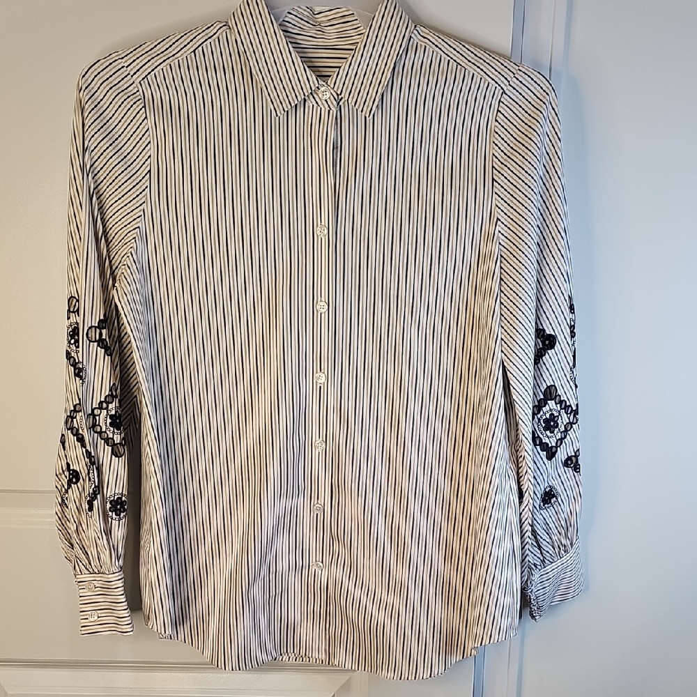 Chico's Blue and‎ White Striped Shirt with Black Embroidery Size 1
